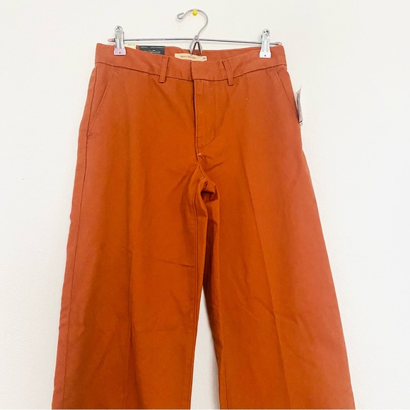 Levi’s Premium Baggy Trousers in Baked Clay Twill - Brown Size 26/31 - Picture 6 of 16